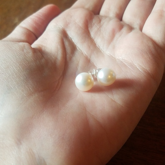 Jewelry - NWOT 8mm Sterling Genuine White Freshwater Pearls
